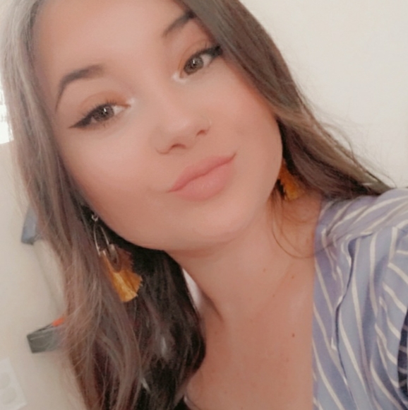 Trades Welcome β‘ - Picture 1 of 3